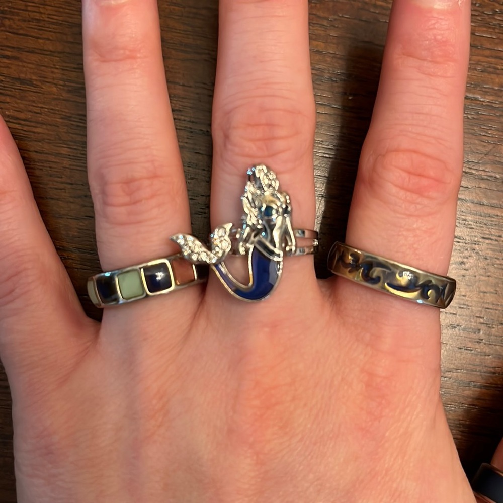 4 mood rings